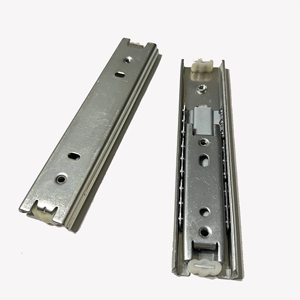 Slide rail for automobile Slide rail for automobile