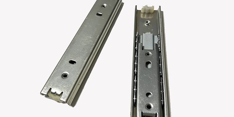 Slide rail for automobile Slide rail for automobile