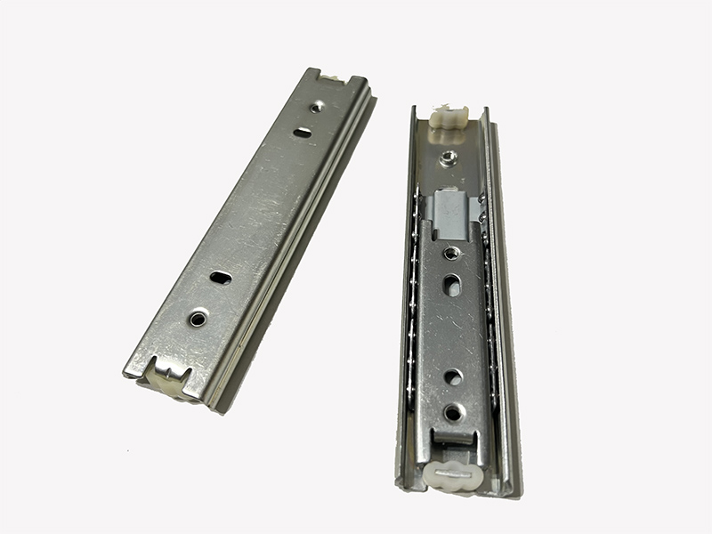 Slide rail for automobile Slide rail for automobile